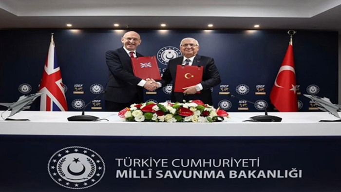 Eurofighter Typhoon savaş uçağı için imzalar atıldı