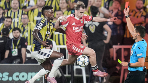Fenerbahçe, 10 kişiye rağmen fırsatı değerlendiremedi