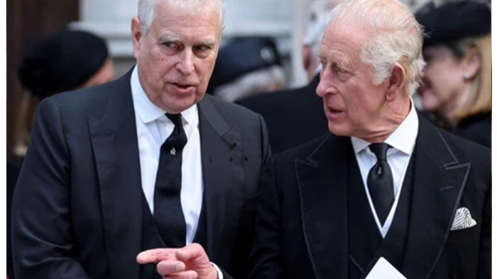 Prens Andrew, tüm kraliyet ünvanlarını bırakacak